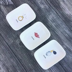 Rae Dunn Accent Plate/Jewelry Dish